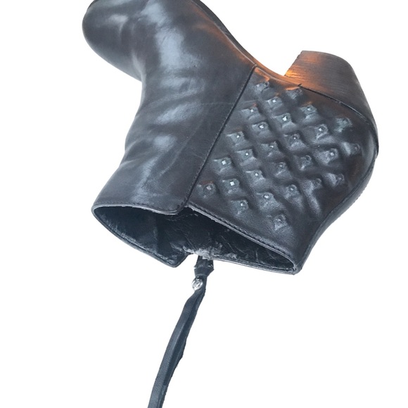SAM EDELMAN LUCILLE Black Leather Ankle Booties! Size 8.5! - Picture 3 of 6